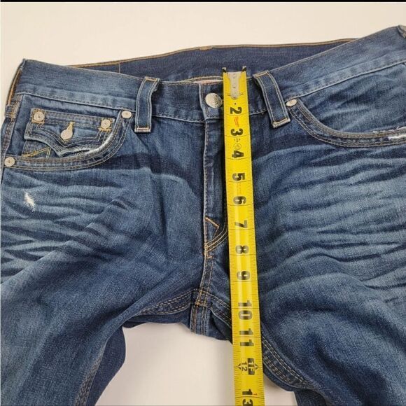 True Religion Wash Blue Jean Shorts Sz 33 Section Ricky QT Jeans Distressed USA - Picture 4 of 10